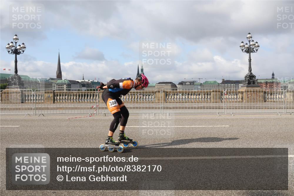 29.06.2025 - hella hamburg halbmarathon Lena Gebhardt http://msf.ph/oto/8382170 29.06.2025 08:52:25 Lombardsbrücke 168 meine-sportfotos.de
