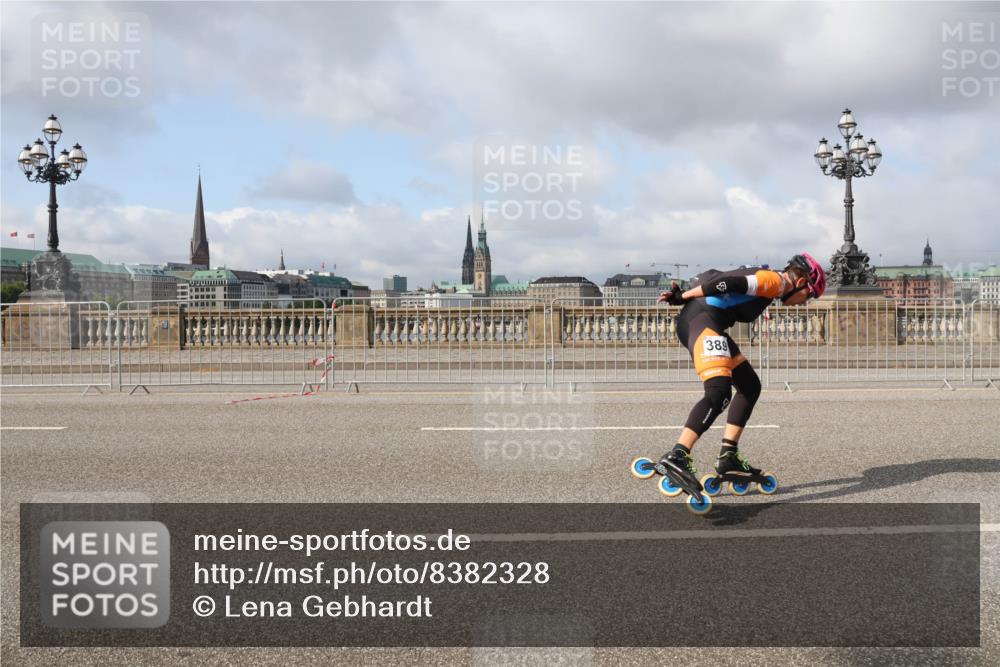 29.06.2025 - hella hamburg halbmarathon Lena Gebhardt http://msf.ph/oto/8382328 29.06.2025 08:52:25 Lombardsbrücke 389 meine-sportfotos.de