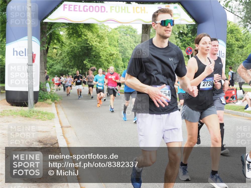 29.06.2025 - hella hamburg halbmarathon MichiJ http://msf.ph/oto/8382337 29.06.2025 10:46:39 Zwischen KM18-KM19 1019, 1544, 2426, 2730, 4238, 6033, 6087, 6754, 9985, 10281, 10301, 11041, 11250, 11935, 17304, 18727, 18855 meine-sportfotos.de