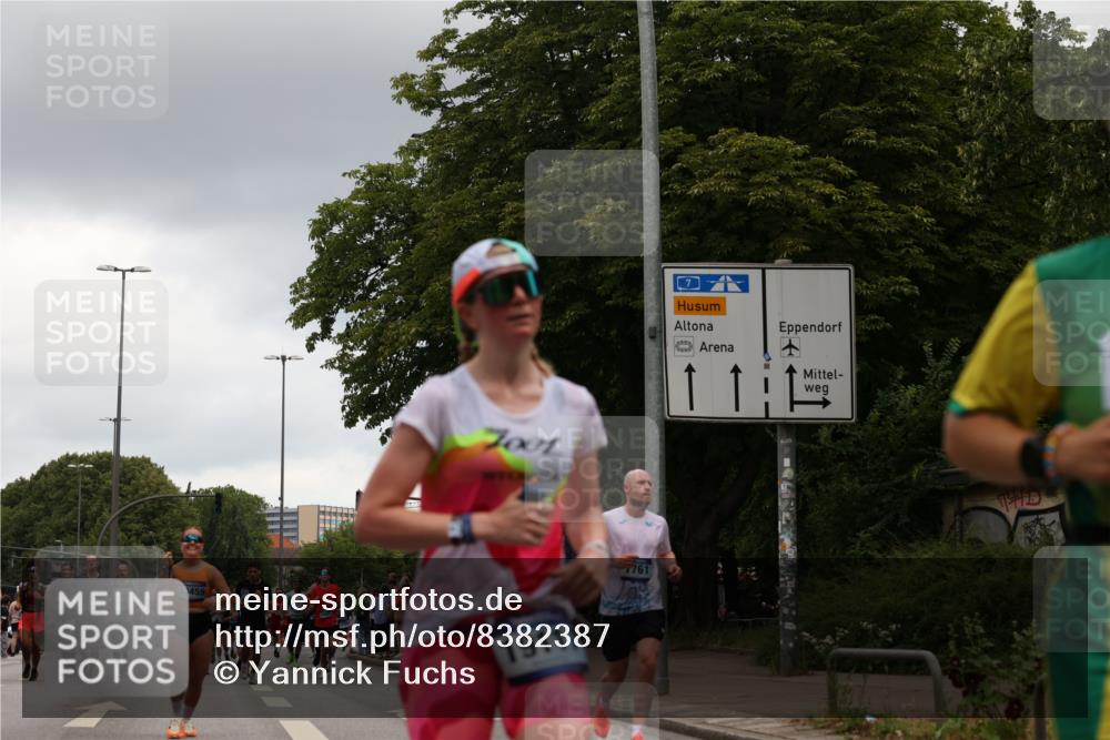 29.06.2025 - hella hamburg halbmarathon Yannick Fuchs http://msf.ph/oto/8382387 29.06.2025 10:54:58 20KM 1188, 1364, 1414, 1453, 1653, 1823, 2322, 2323, 2426, 2661, 3698, 5602, 5603, 5775, 6201, 6487, 6674, 6708, 6754, 6757, 6921, 7006, 7250, 7306, 7759, 7761, 8177, 8483, 8662, 9020, 9021, 9611, 9984, 10295, 10534, 11623, 11702, 11782, 12789, 12908, 13459, 13516, 15269, 16621, 17145, 17226, 17951, 17952, 18133, 18757, 19117, 19146, 19242 meine-sportfotos.de