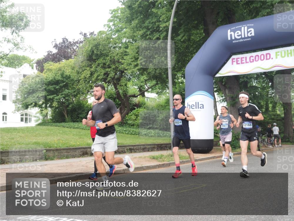 29.06.2025 - hella hamburg halbmarathon KatJ http://msf.ph/oto/8382627 29.06.2025 10:25:26 Zwischen KM18-KM19 1385, 2399, 3959, 5961, 6915, 7152, 7154 meine-sportfotos.de