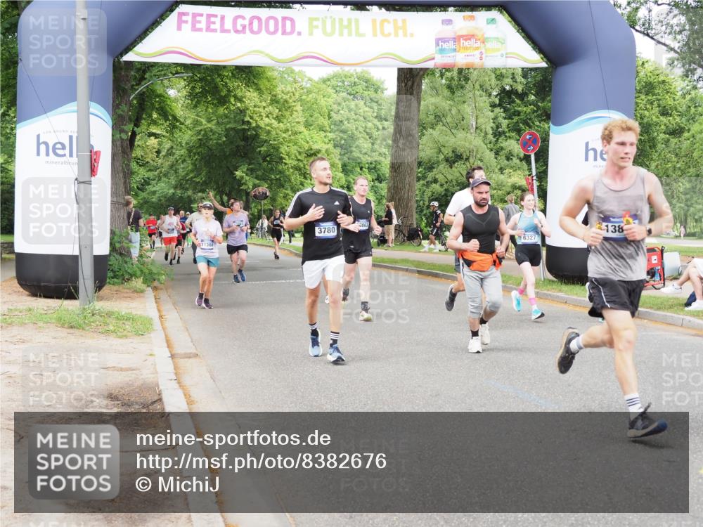 29.06.2025 - hella hamburg halbmarathon MichiJ http://msf.ph/oto/8382676 29.06.2025 10:46:43 Zwischen KM18-KM19 1019, 1544, 2426, 2730, 3780, 6087, 6327, 9741, 9985, 11250, 11366, 11935, 11937, 14471, 17304, 18063, 18855 meine-sportfotos.de