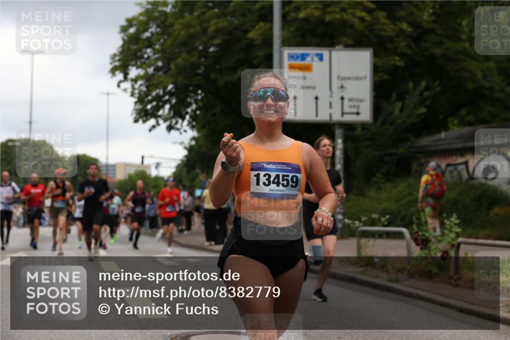 29.06.2025 - hella hamburg halbmarathon Yannick Fuchs http://msf.ph/oto/8382779 29.06.2025 10:55:01 20KM 1188, 1364, 1414, 1453, 1823, 2322, 2323, 2426, 2661, 3698, 5379, 5602, 5603, 5775, 6201, 6674, 6708, 6757, 6921, 7006, 7250, 7306, 7759, 7761, 8177, 8483, 8662, 9020, 9021, 9611, 9984, 10295, 11623, 11702, 11782, 12789, 12908, 13459, 13516, 15269, 16621, 17145, 17181, 17226, 17951, 17952, 18133, 18757, 19117, 19146, 19242 meine-sportfotos.de
