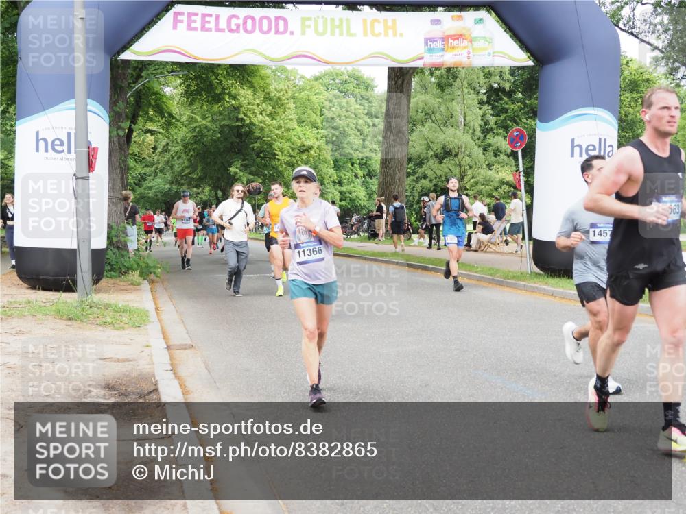 29.06.2025 - hella hamburg halbmarathon MichiJ http://msf.ph/oto/8382865 29.06.2025 10:46:46 Zwischen KM18-KM19 2426, 3780, 6327, 9741, 11366, 11937, 13993, 14471, 14577, 17304, 18063 meine-sportfotos.de