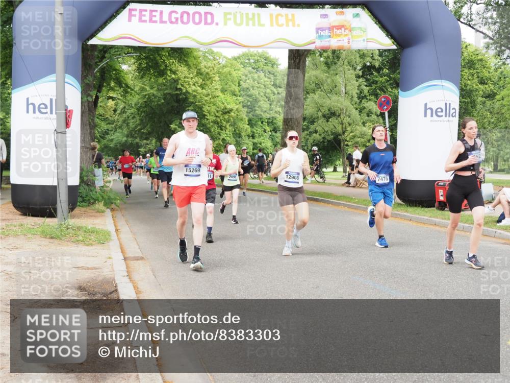 29.06.2025 - hella hamburg halbmarathon MichiJ http://msf.ph/oto/8383303 29.06.2025 10:46:51 Zwischen KM18-KM19 3780, 6327, 7476, 8481, 8531, 9741, 10271, 11366, 13993, 14471, 14577, 14631, 15269, 18063, 18624 meine-sportfotos.de