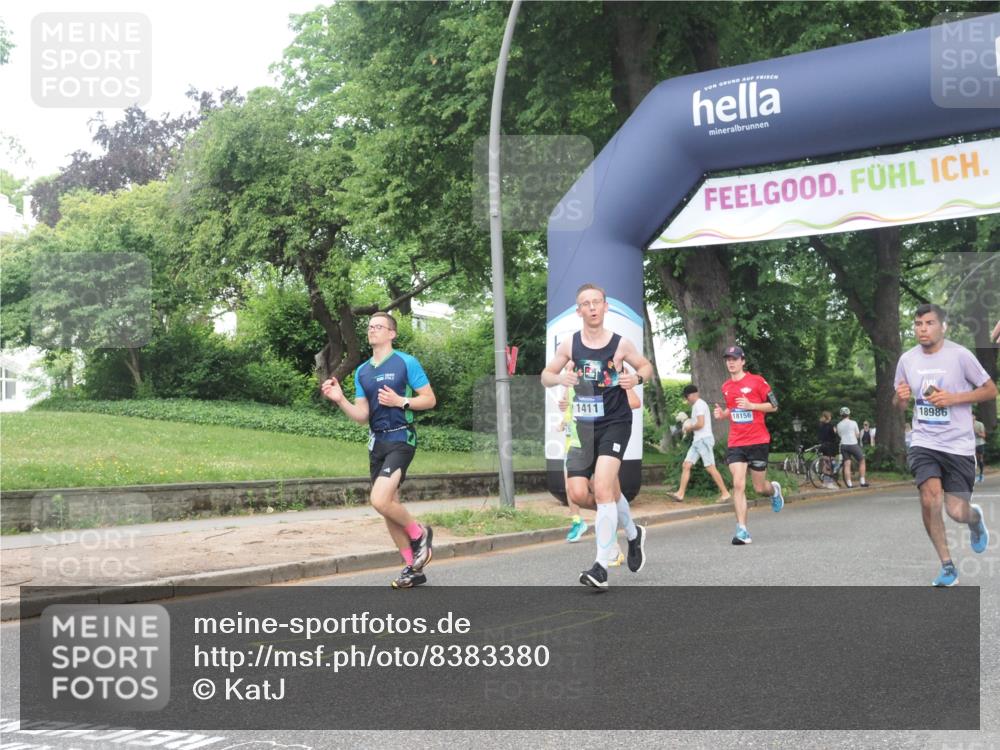 29.06.2025 - hella hamburg halbmarathon KatJ http://msf.ph/oto/8383380 29.06.2025 10:25:31 Zwischen KM18-KM19 1411, 3959, 5315, 5961, 7152, 8362 meine-sportfotos.de