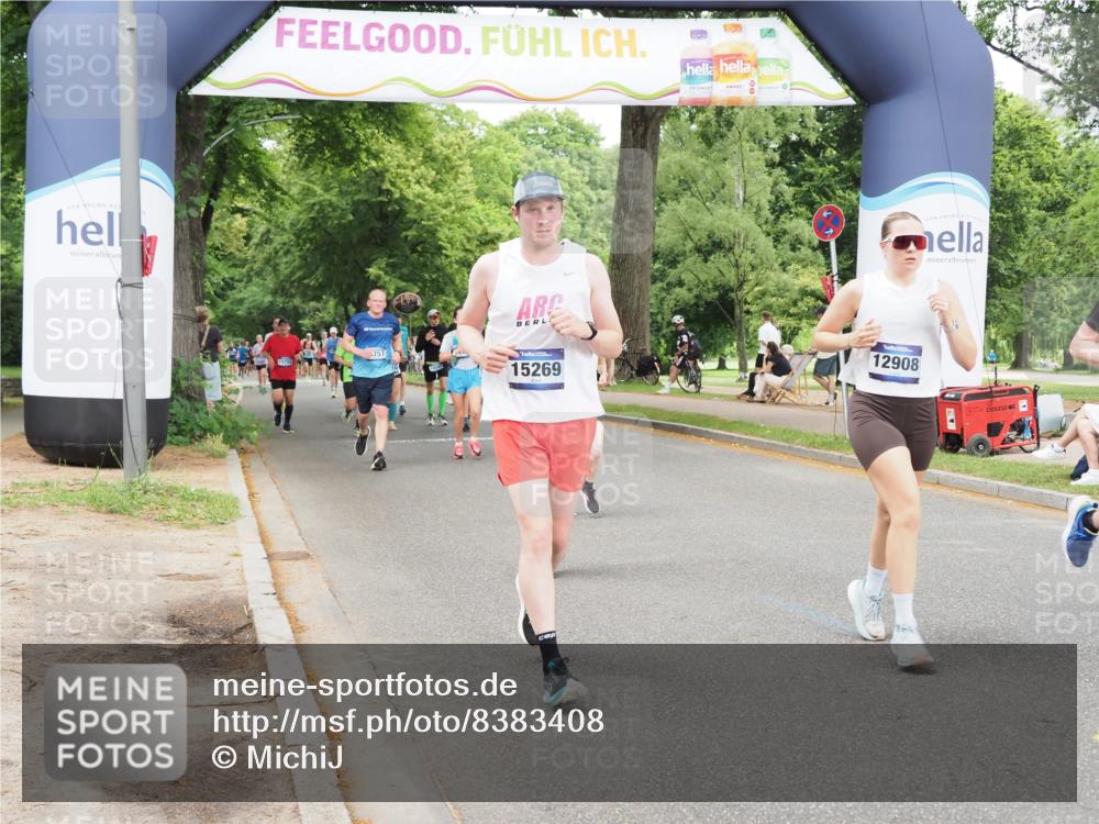 29.06.2025 - hella hamburg halbmarathon MichiJ http://msf.ph/oto/8383408 29.06.2025 10:46:53 Zwischen KM18-KM19 2091, 7476, 8481, 8531, 10271, 12908, 13993, 14631, 15269, 18624, 18701 meine-sportfotos.de