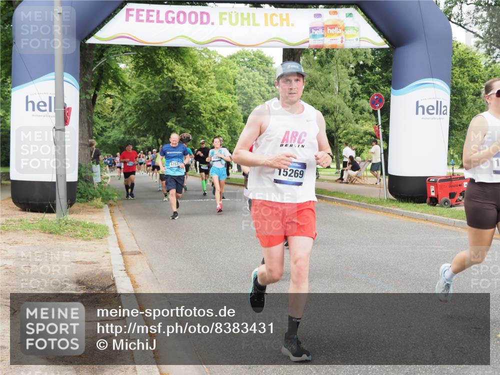 29.06.2025 - hella hamburg halbmarathon MichiJ http://msf.ph/oto/8383431 29.06.2025 10:46:53 Zwischen KM18-KM19 2091, 7476, 8481, 8531, 10271, 12908, 13993, 14631, 15269, 18624, 18701 meine-sportfotos.de