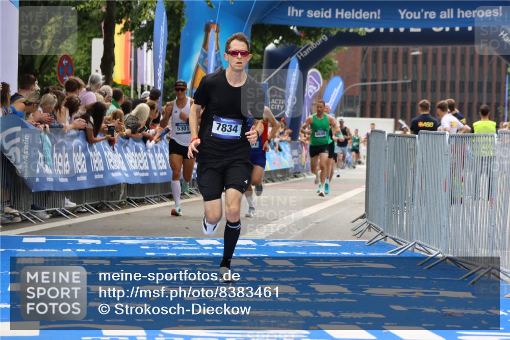 29.06.2025 - hella hamburg halbmarathon Strokosch-Dieckow http://msf.ph/oto/8383461 29.06.2025 10:23:36 Ziel 5301, 7834, 9151, 16169 meine-sportfotos.de