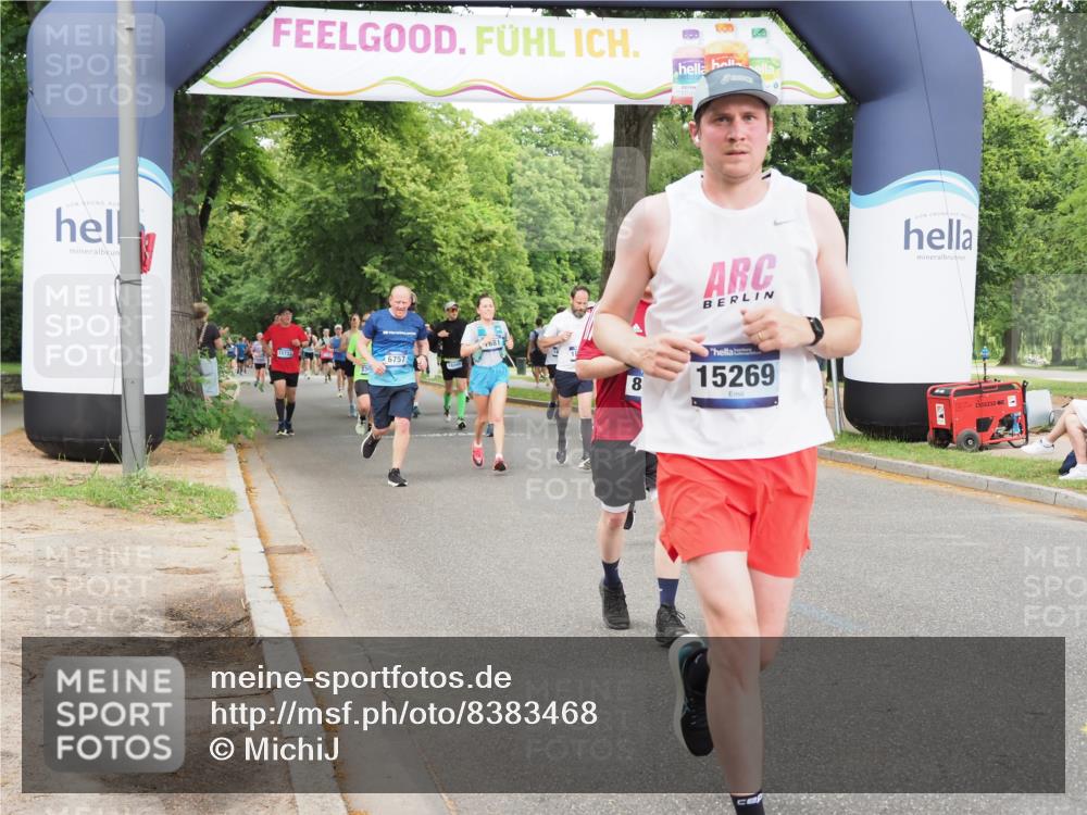 29.06.2025 - hella hamburg halbmarathon MichiJ http://msf.ph/oto/8383468 29.06.2025 10:46:53 Zwischen KM18-KM19 2091, 7476, 8481, 8531, 10271, 12908, 13993, 14631, 15269, 18624, 18701 meine-sportfotos.de