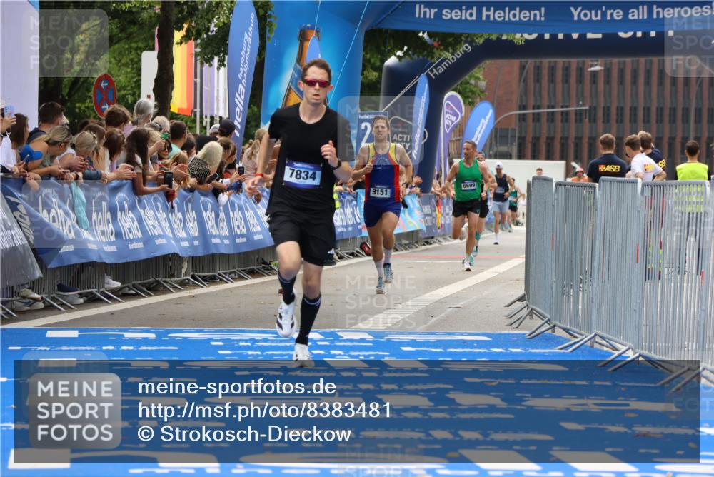 29.06.2025 - hella hamburg halbmarathon Strokosch-Dieckow http://msf.ph/oto/8383481 29.06.2025 10:23:35 Ziel 5301, 7834, 9151, 16169 meine-sportfotos.de