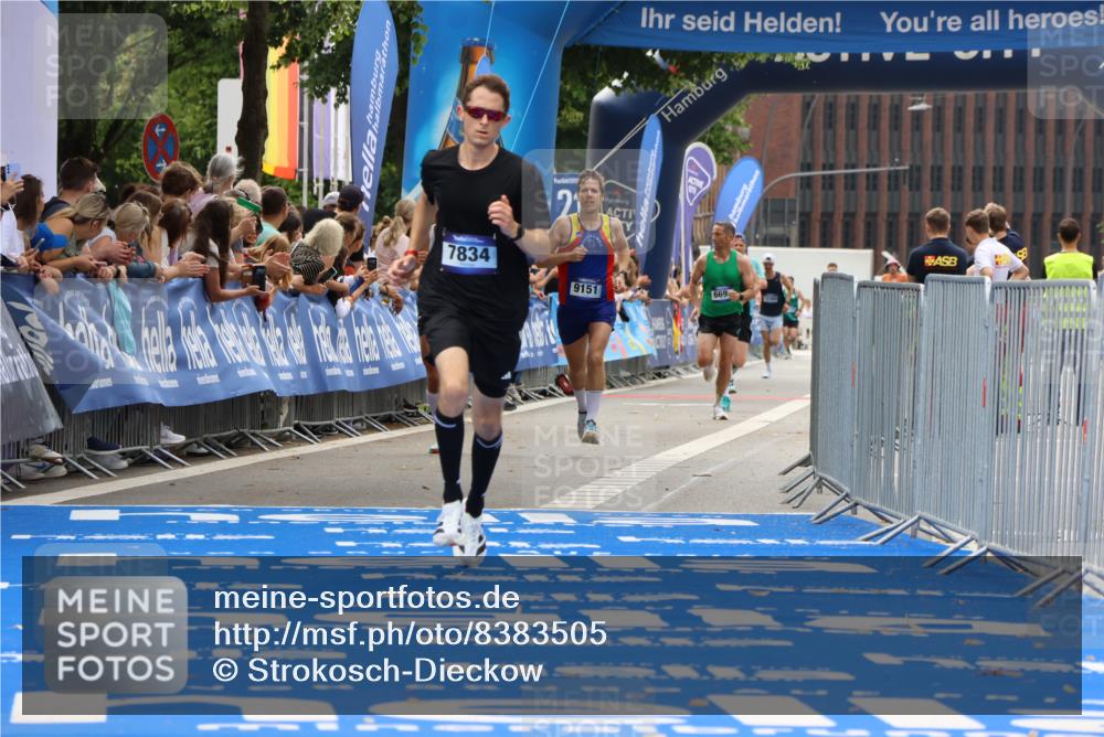 29.06.2025 - hella hamburg halbmarathon Strokosch-Dieckow http://msf.ph/oto/8383505 29.06.2025 10:23:35 Ziel 5301, 7834, 9151, 16169 meine-sportfotos.de
