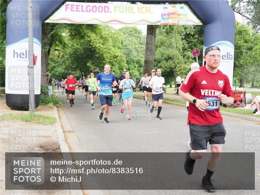29.06.2025 - hella hamburg halbmarathon MichiJ http://msf.ph/oto/8383516 29.06.2025 10:46:54 Zwischen KM18-KM19 1681, 2091, 7476, 8481, 8531, 10271, 12908, 14631, 15269, 18624, 18701 meine-sportfotos.de
