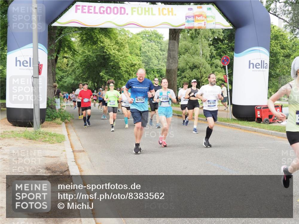 29.06.2025 - hella hamburg halbmarathon MichiJ http://msf.ph/oto/8383562 29.06.2025 10:46:55 Zwischen KM18-KM19 1681, 2091, 6757, 7476, 8481, 8531, 10271, 12908, 14631, 15269, 17491, 18130, 18202, 18624, 18701 meine-sportfotos.de