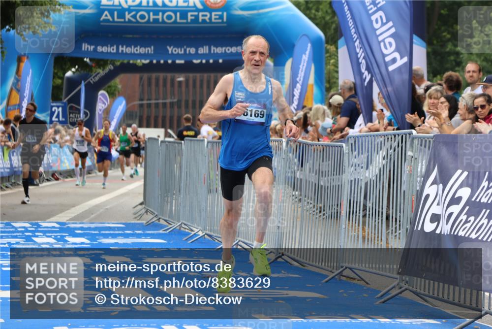29.06.2025 - hella hamburg halbmarathon Strokosch-Dieckow http://msf.ph/oto/8383629 29.06.2025 10:23:31 Ziel 35, 52, 7834, 9385, 16169, 17771 meine-sportfotos.de