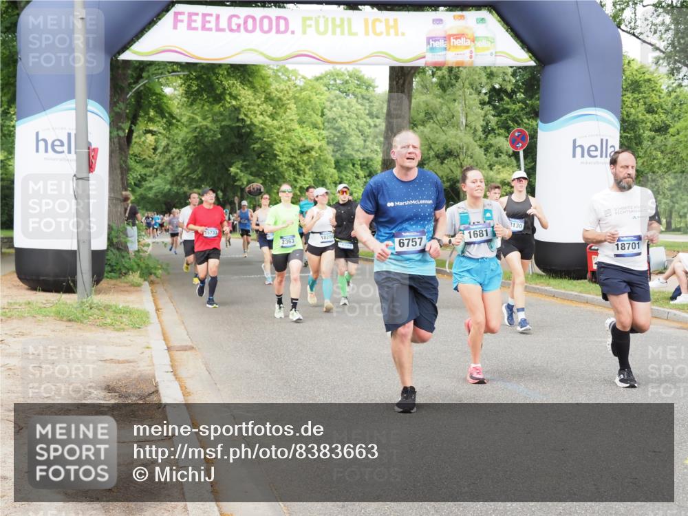 29.06.2025 - hella hamburg halbmarathon MichiJ http://msf.ph/oto/8383663 29.06.2025 10:46:56 Zwischen KM18-KM19 1681, 2091, 6757, 7476, 8531, 12908, 14631, 15269, 17491, 18130, 18200, 18202, 18556, 18624, 18701 meine-sportfotos.de