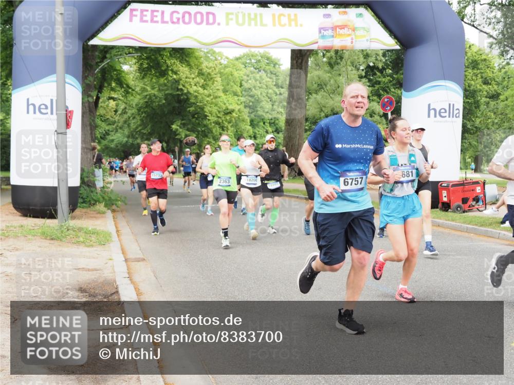 29.06.2025 - hella hamburg halbmarathon MichiJ http://msf.ph/oto/8383700 29.06.2025 10:46:56 Zwischen KM18-KM19 1681, 2091, 6757, 7476, 8531, 12908, 14631, 15269, 17491, 18130, 18200, 18202, 18556, 18624, 18701 meine-sportfotos.de