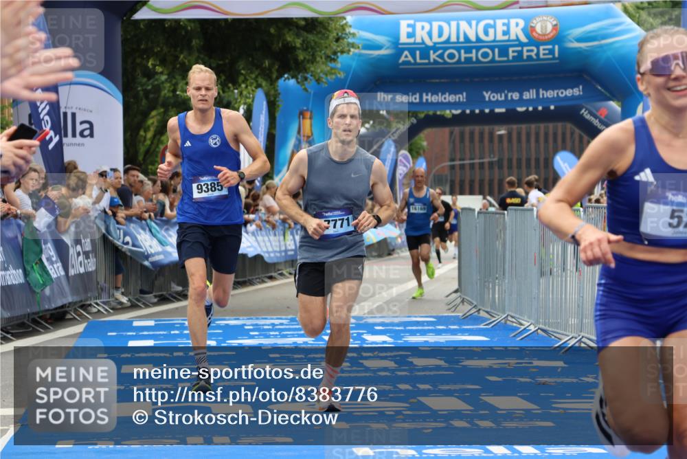 29.06.2025 - hella hamburg halbmarathon Strokosch-Dieckow http://msf.ph/oto/8383776 29.06.2025 10:23:26 Ziel 35, 52, 9385, 16169, 17771, 19078 meine-sportfotos.de