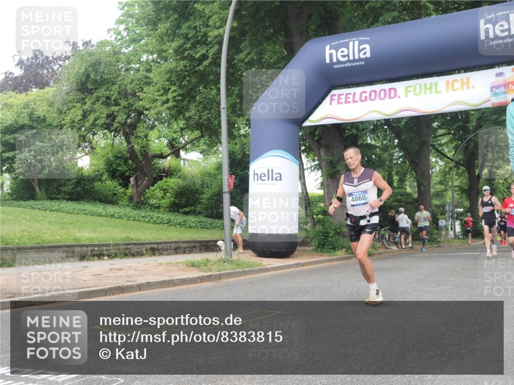 29.06.2025 - hella hamburg halbmarathon KatJ http://msf.ph/oto/8383815 29.06.2025 10:25:34 Zwischen KM18-KM19 1411, 1571, 4860, 5315, 5961, 8362 meine-sportfotos.de
