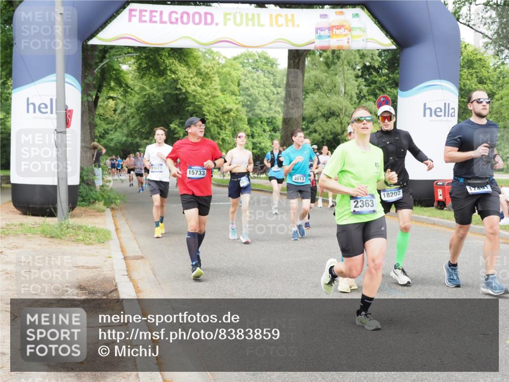 29.06.2025 - hella hamburg halbmarathon MichiJ http://msf.ph/oto/8383859 29.06.2025 10:46:58 Zwischen KM18-KM19 1681, 2091, 2363, 4013, 6757, 7476, 8531, 12761, 12908, 15733, 16754, 17491, 18130, 18200, 18202, 18556, 18624, 18701 meine-sportfotos.de