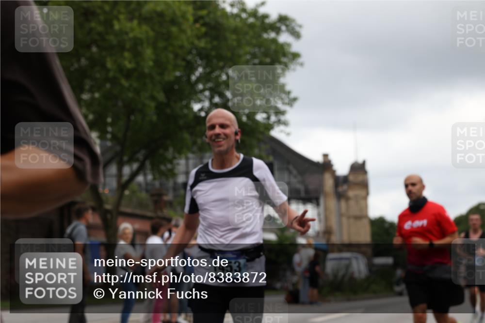 29.06.2025 - hella hamburg halbmarathon Yannick Fuchs http://msf.ph/oto/8383872 29.06.2025 10:55:07 20KM 1188, 1453, 1823, 2426, 2661, 3698, 5379, 5602, 5603, 5613, 5775, 6674, 6708, 6921, 7250, 7306, 7759, 7761, 8177, 8483, 9071, 9453, 9611, 9984, 10295, 10882, 11515, 12377, 12789, 12908, 13459, 13516, 13558, 16621, 17145, 17181, 17226, 17670, 17951, 18133, 18757, 19117, 19146, 19242 meine-sportfotos.de