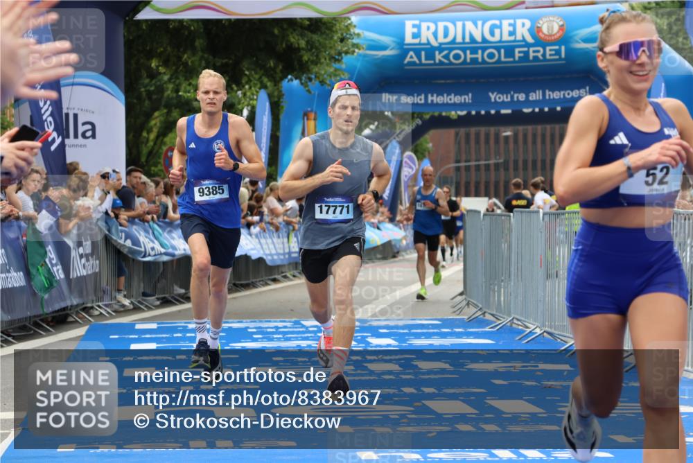 29.06.2025 - hella hamburg halbmarathon Strokosch-Dieckow http://msf.ph/oto/8383967 29.06.2025 10:23:26 Ziel 35, 52, 9385, 16169, 17771, 19078 meine-sportfotos.de