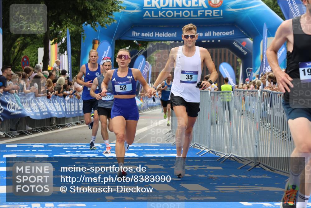 29.06.2025 - hella hamburg halbmarathon Strokosch-Dieckow http://msf.ph/oto/8383990 29.06.2025 10:23:24 Ziel 35, 52, 9385, 17771, 19078 meine-sportfotos.de