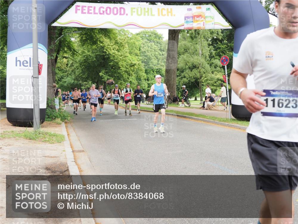 29.06.2025 - hella hamburg halbmarathon MichiJ http://msf.ph/oto/8384068 29.06.2025 10:47:02 Zwischen KM18-KM19 1681, 2167, 2363, 3169, 3698, 4013, 5347, 6757, 11623, 12761, 15733, 16754, 17491, 18130, 18200, 18202, 18556 meine-sportfotos.de