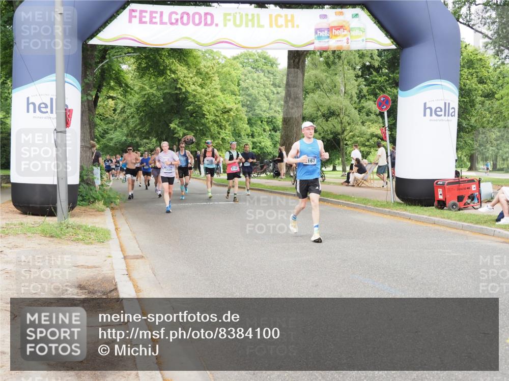 29.06.2025 - hella hamburg halbmarathon MichiJ http://msf.ph/oto/8384100 29.06.2025 10:47:03 Zwischen KM18-KM19 2167, 2363, 3169, 3698, 4013, 5347, 6757, 11623, 12761, 15733, 16754, 17491, 18130, 18200, 18202, 18556 meine-sportfotos.de