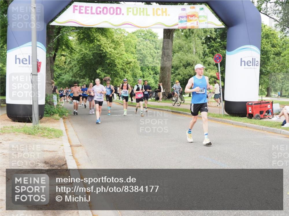 29.06.2025 - hella hamburg halbmarathon MichiJ http://msf.ph/oto/8384177 29.06.2025 10:47:04 Zwischen KM18-KM19 2167, 2363, 3169, 3698, 4013, 5347, 11623, 12761, 13589, 15733, 16754, 18200, 18556 meine-sportfotos.de