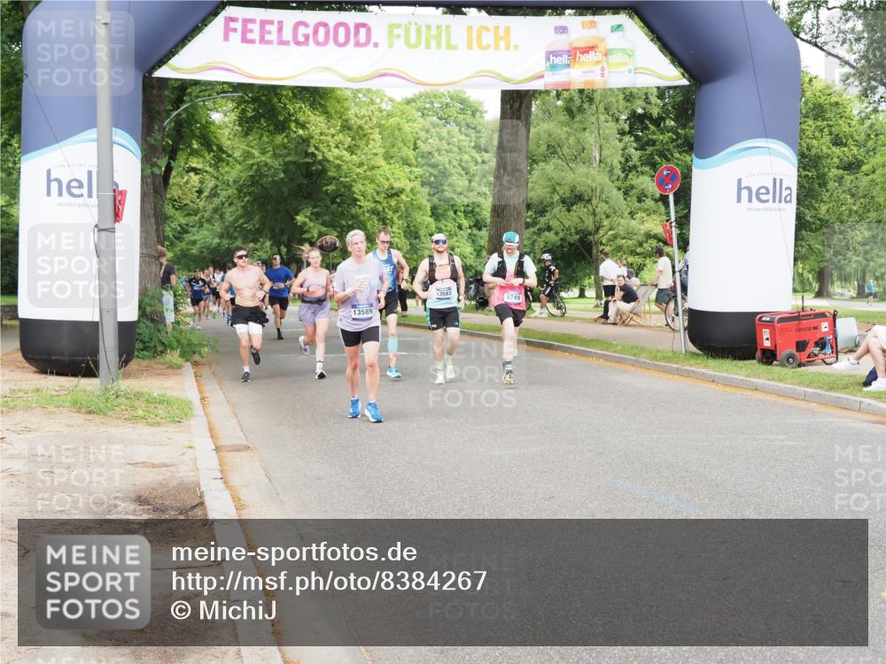 29.06.2025 - hella hamburg halbmarathon MichiJ http://msf.ph/oto/8384267 29.06.2025 10:47:05 Zwischen KM18-KM19 2167, 2363, 3169, 3698, 4013, 5347, 8749, 11623, 12761, 13589, 15733, 16754 meine-sportfotos.de