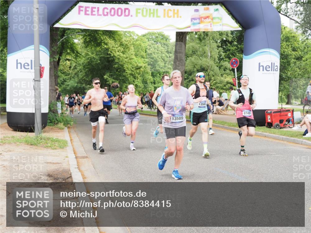 29.06.2025 - hella hamburg halbmarathon MichiJ http://msf.ph/oto/8384415 29.06.2025 10:47:07 Zwischen KM18-KM19 2167, 3169, 3698, 5272, 5347, 8749, 11623, 13583, 13589, 18551 meine-sportfotos.de