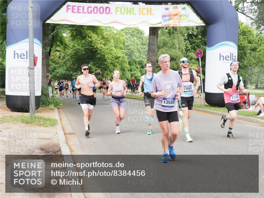 29.06.2025 - hella hamburg halbmarathon MichiJ http://msf.ph/oto/8384456 29.06.2025 10:47:07 Zwischen KM18-KM19 2167, 3169, 3698, 5272, 5347, 8749, 11623, 13583, 13589, 18551 meine-sportfotos.de