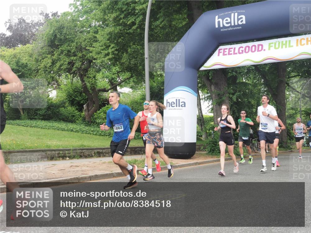 29.06.2025 - hella hamburg halbmarathon KatJ http://msf.ph/oto/8384518 29.06.2025 10:25:43 Zwischen KM18-KM19 2196, 3790, 5092, 5307, 8084 meine-sportfotos.de