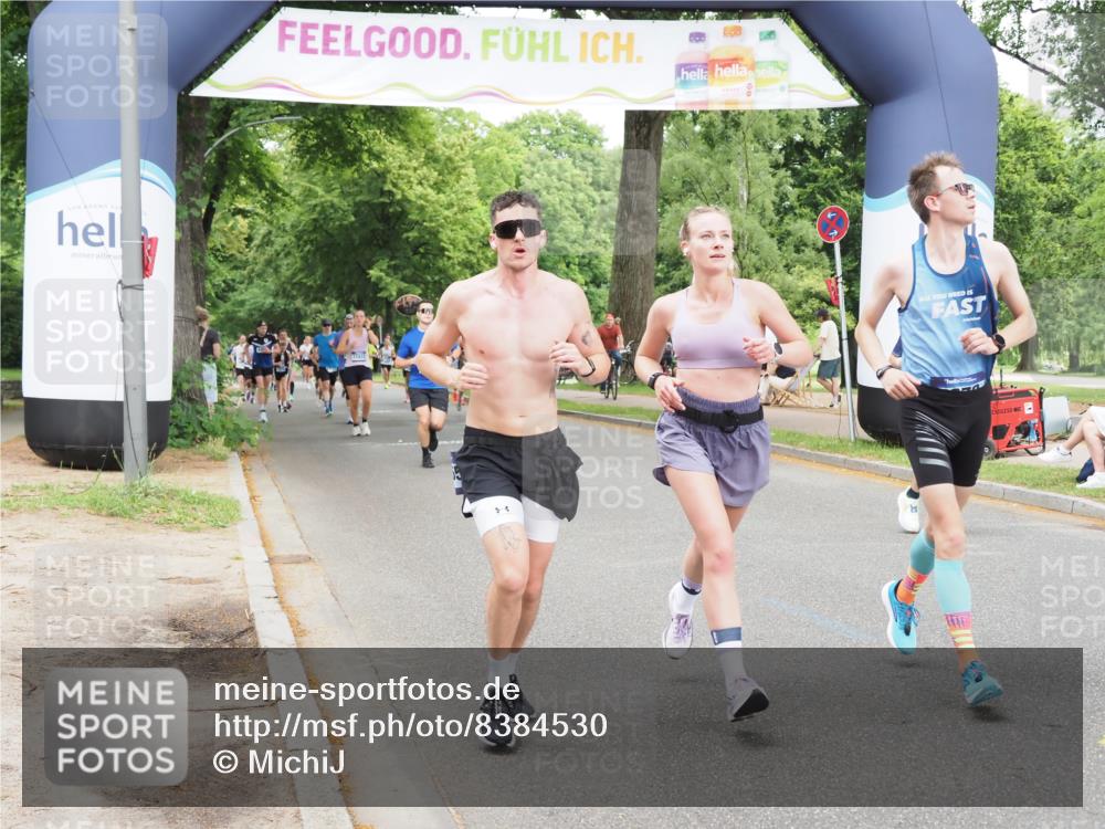 29.06.2025 - hella hamburg halbmarathon MichiJ http://msf.ph/oto/8384530 29.06.2025 10:47:08 Zwischen KM18-KM19 2167, 3698, 5272, 5347, 8749, 13583, 13589, 14902, 14965, 18551 meine-sportfotos.de