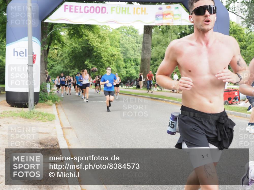 29.06.2025 - hella hamburg halbmarathon MichiJ http://msf.ph/oto/8384573 29.06.2025 10:47:09 Zwischen KM18-KM19 2167, 5272, 8749, 13583, 13589, 14902, 14965, 18551 meine-sportfotos.de