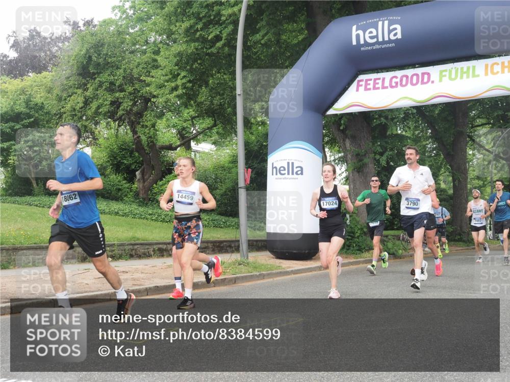 29.06.2025 - hella hamburg halbmarathon KatJ http://msf.ph/oto/8384599 29.06.2025 10:25:43 Zwischen KM18-KM19 2196, 3790, 5092, 5307, 8084 meine-sportfotos.de