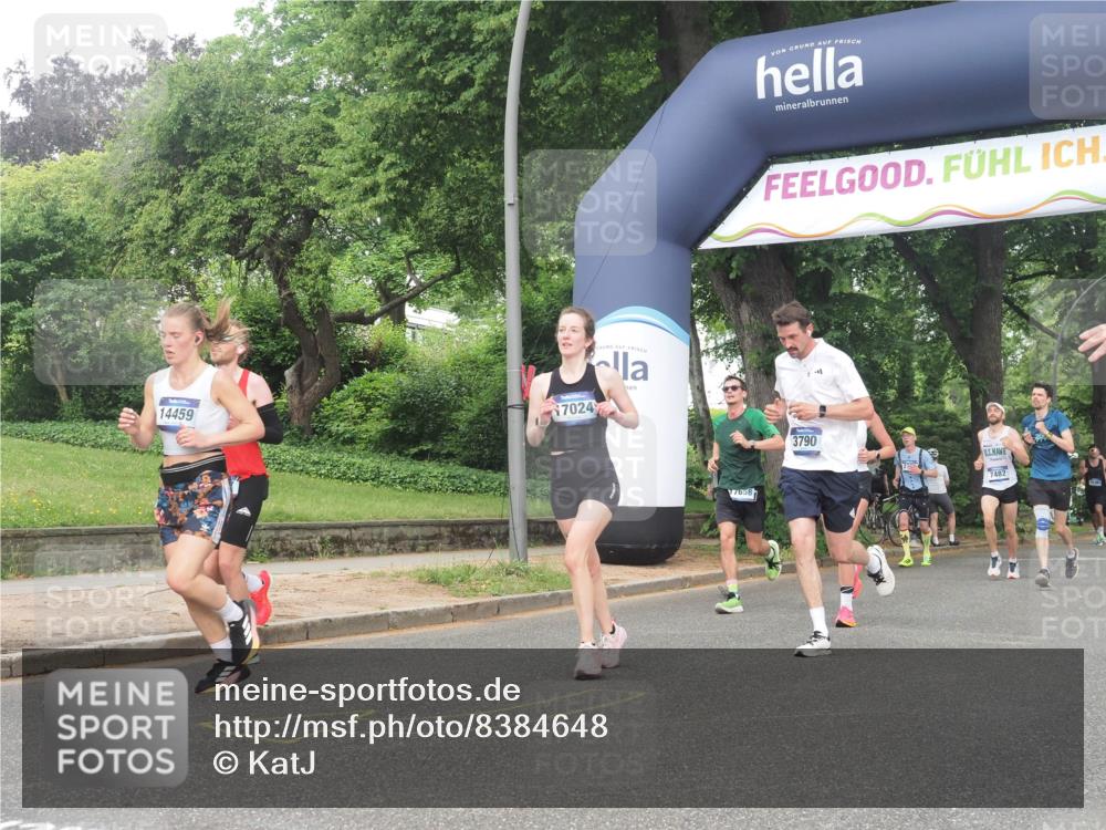29.06.2025 - hella hamburg halbmarathon KatJ http://msf.ph/oto/8384648 29.06.2025 10:25:44 Zwischen KM18-KM19 2196, 3790, 5092, 5307 meine-sportfotos.de