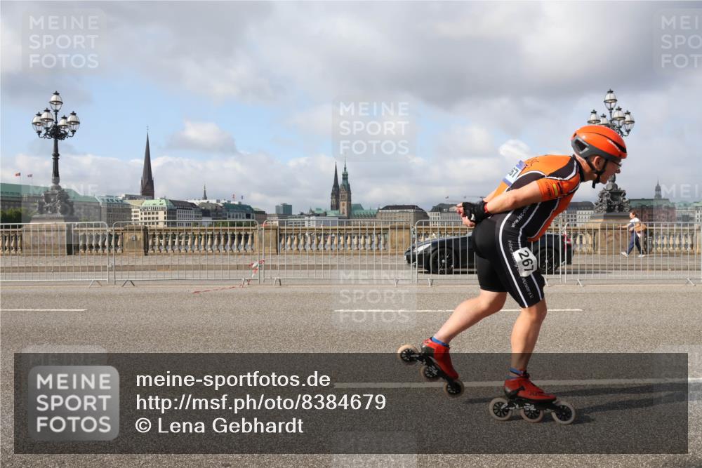 29.06.2025 - hella hamburg halbmarathon Lena Gebhardt http://msf.ph/oto/8384679 29.06.2025 08:52:41 Lombardsbrücke 97 meine-sportfotos.de
