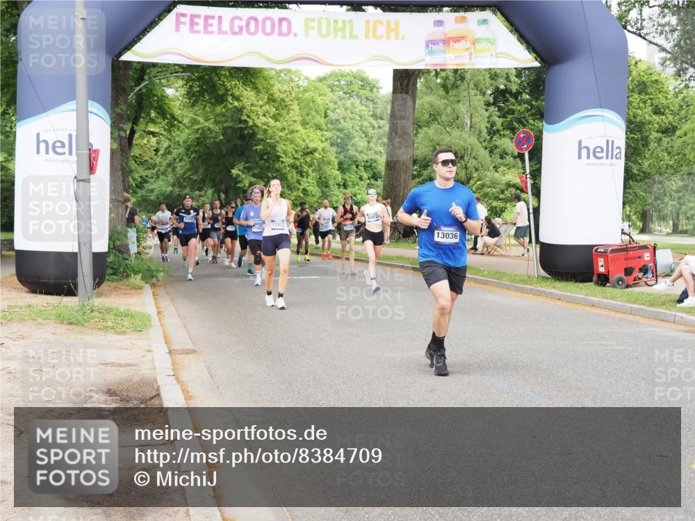 29.06.2025 - hella hamburg halbmarathon MichiJ http://msf.ph/oto/8384709 29.06.2025 10:47:11 Zwischen KM18-KM19 5272, 8749, 12422, 13583, 13589, 14902, 14965, 18551 meine-sportfotos.de
