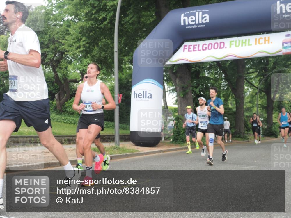 29.06.2025 - hella hamburg halbmarathon KatJ http://msf.ph/oto/8384857 29.06.2025 10:25:45 Zwischen KM18-KM19 2196, 3790, 5092, 5307, 7482 meine-sportfotos.de