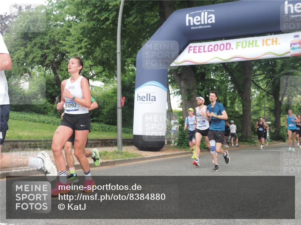 29.06.2025 - hella hamburg halbmarathon KatJ http://msf.ph/oto/8384880 29.06.2025 10:25:45 Zwischen KM18-KM19 2196, 3790, 5092, 5307, 7482 meine-sportfotos.de