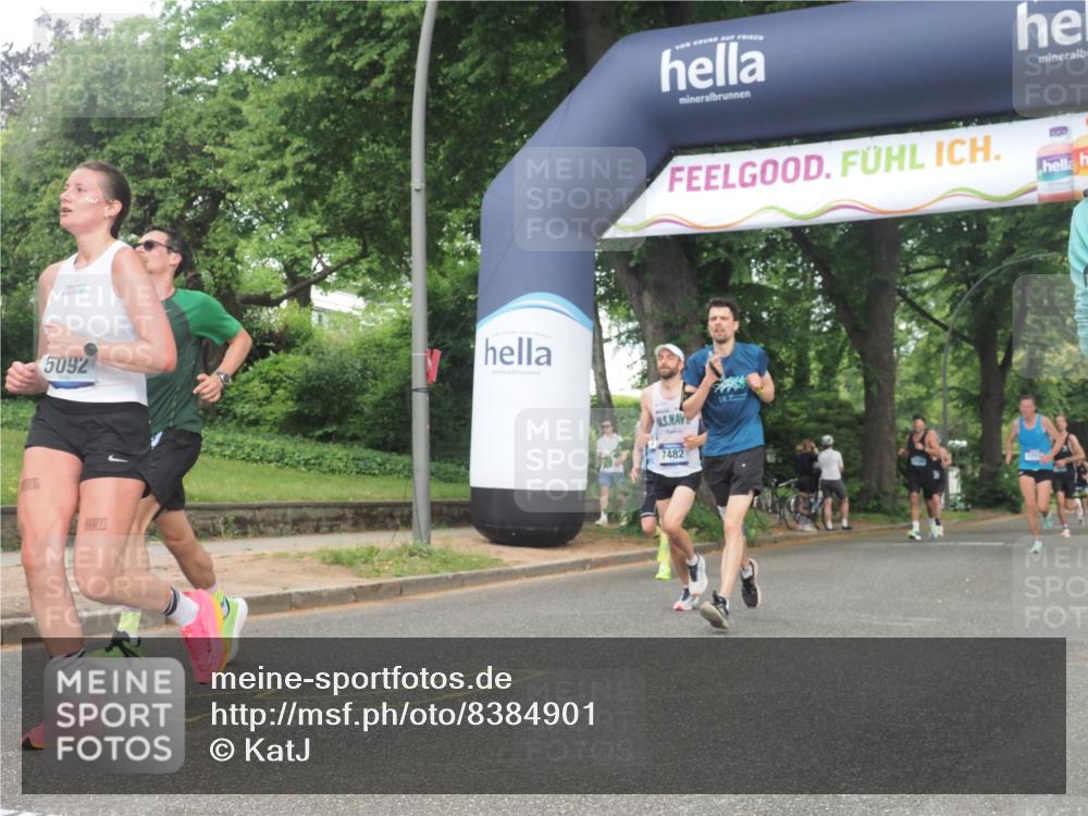 29.06.2025 - hella hamburg halbmarathon KatJ http://msf.ph/oto/8384901 29.06.2025 10:25:46 Zwischen KM18-KM19 2196, 3790, 5092, 5307, 7482 meine-sportfotos.de