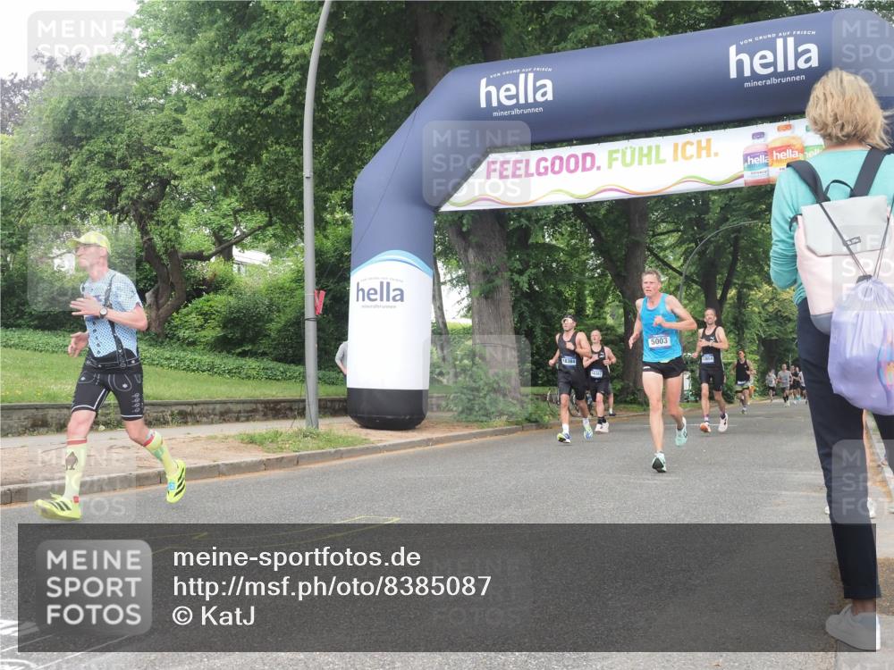 29.06.2025 - hella hamburg halbmarathon KatJ http://msf.ph/oto/8385087 29.06.2025 10:25:48 Zwischen KM18-KM19 2767, 3790, 5003, 5092, 5307, 7482 meine-sportfotos.de