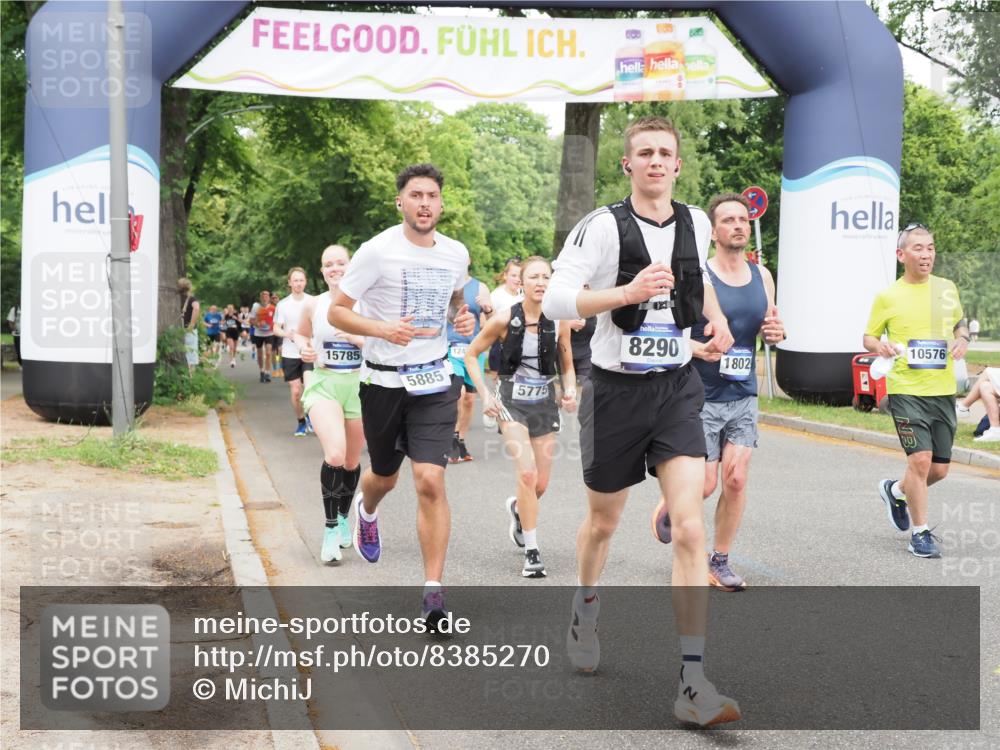 29.06.2025 - hella hamburg halbmarathon MichiJ http://msf.ph/oto/8385270 29.06.2025 10:47:19 Zwischen KM18-KM19 2978, 5775, 5885, 6309, 7761, 8003, 8290, 10576, 11753, 12422, 12491, 14224, 15785, 16915, 17145, 17952, 18029, 18133, 18266 meine-sportfotos.de