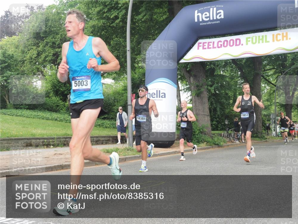 29.06.2025 - hella hamburg halbmarathon KatJ http://msf.ph/oto/8385316 29.06.2025 10:25:50 Zwischen KM18-KM19 2767, 3790, 5003, 5092, 5307, 7482 meine-sportfotos.de