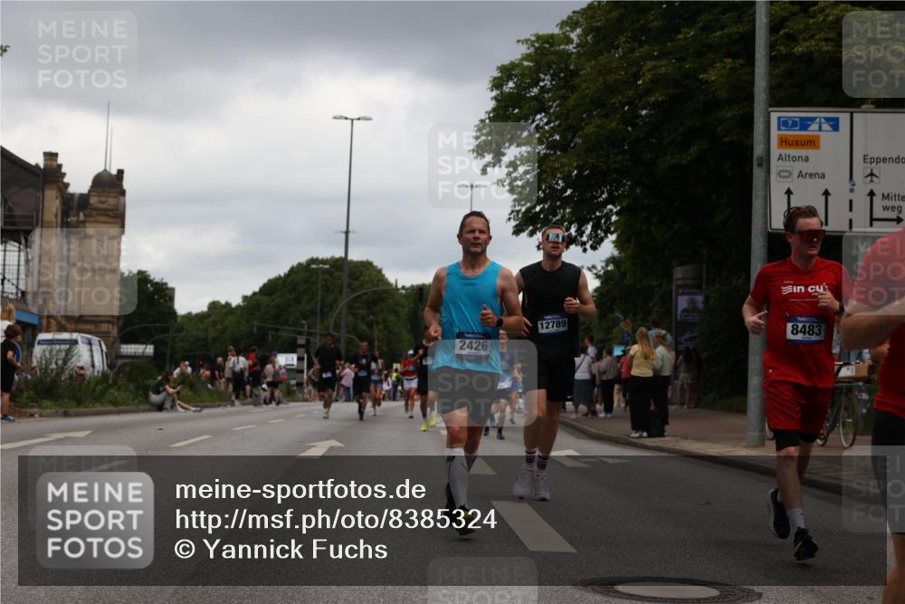 29.06.2025 - hella hamburg halbmarathon Yannick Fuchs http://msf.ph/oto/8385324 29.06.2025 10:55:14 20KM 1188, 1453, 1823, 2426, 2661, 5379, 5602, 5603, 5613, 5775, 6674, 6708, 6921, 7033, 7250, 7757, 7759, 8177, 8483, 9071, 9453, 9611, 9752, 9984, 10295, 10882, 11515, 12377, 12789, 12908, 13516, 13558, 15008, 16614, 16621, 17145, 17181, 17226, 17670, 17951, 18133 meine-sportfotos.de