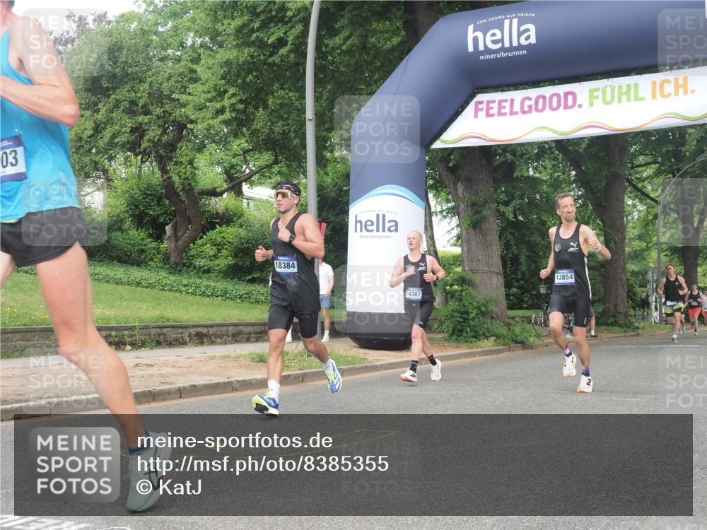 29.06.2025 - hella hamburg halbmarathon KatJ http://msf.ph/oto/8385355 29.06.2025 10:25:50 Zwischen KM18-KM19 2767, 3790, 5003, 5092, 5307, 7482 meine-sportfotos.de