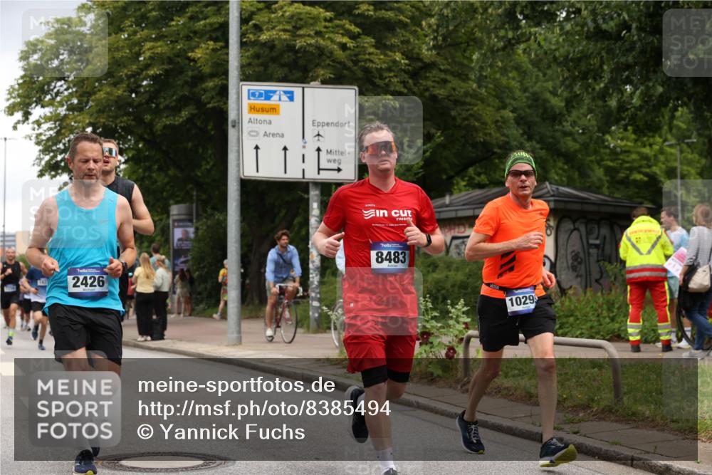 29.06.2025 - hella hamburg halbmarathon Yannick Fuchs http://msf.ph/oto/8385494 29.06.2025 10:55:15 20KM 1188, 1453, 1823, 2391, 2426, 2661, 5379, 5602, 5603, 5613, 5775, 6674, 6708, 6921, 7033, 7250, 7757, 8177, 8483, 9071, 9453, 9611, 9752, 9932, 9984, 10295, 10882, 11515, 12377, 12789, 12908, 13516, 13558, 15008, 16614, 17145, 17181, 17226, 17670, 17951, 18133 meine-sportfotos.de