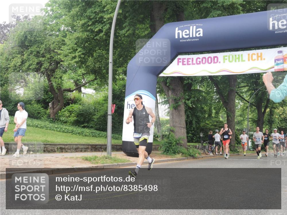 29.06.2025 - hella hamburg halbmarathon KatJ http://msf.ph/oto/8385498 29.06.2025 10:25:54 Zwischen KM18-KM19 2767, 5003 meine-sportfotos.de